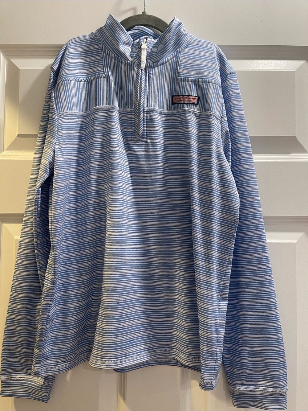 Girl’s Vineyard Vines Sankaty pullover - size large/14